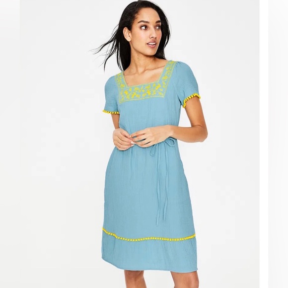 Boden Dresses & Skirts - Boden Bernadette Embroidered Dress